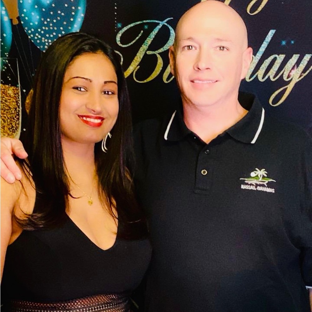 Meet your Posher, Bibi